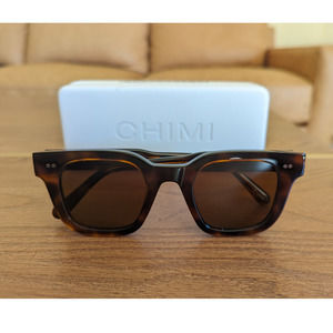 Chimi Sunglasses 04 in Tortoiseshell
